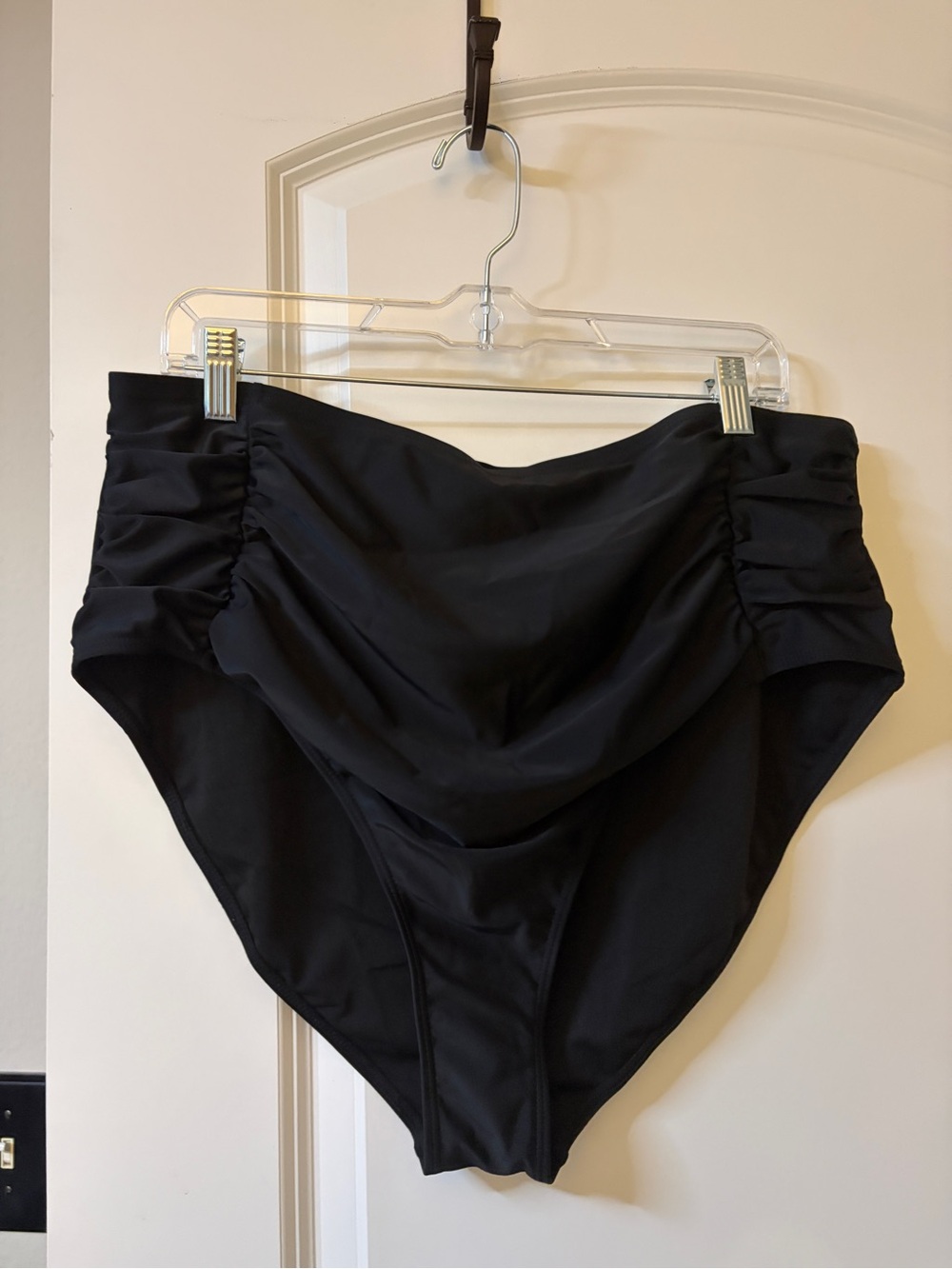 SHEIN Black High-Waist Ruched Bikini Bottoms